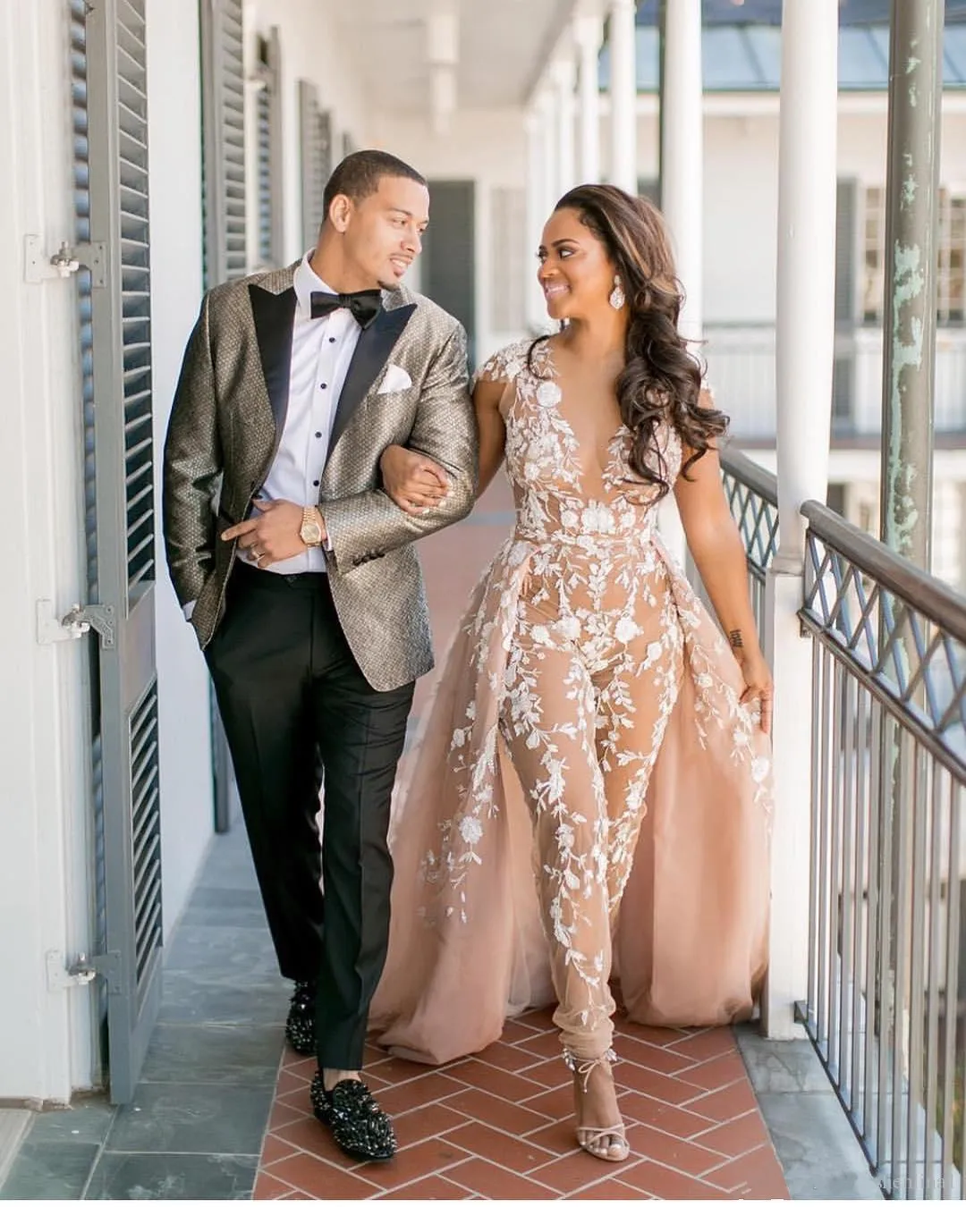 New stylish hot sale gown 2019