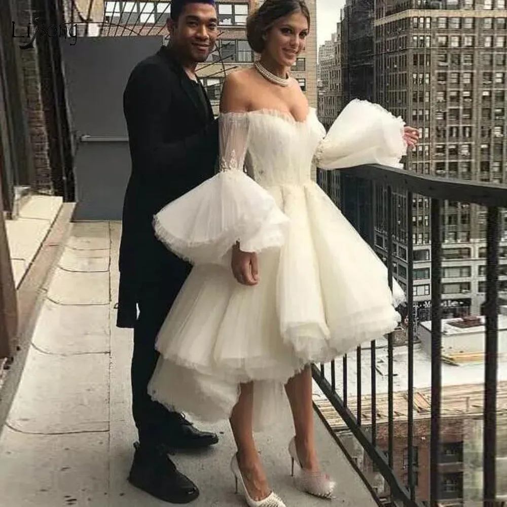 2020 Mode Haute Basse Cheville Longueur Robes De Mariée Chérie Flare Manches Complètes De L'épaule Dentelle Plissée Robes De Mariée Robe De Soirée