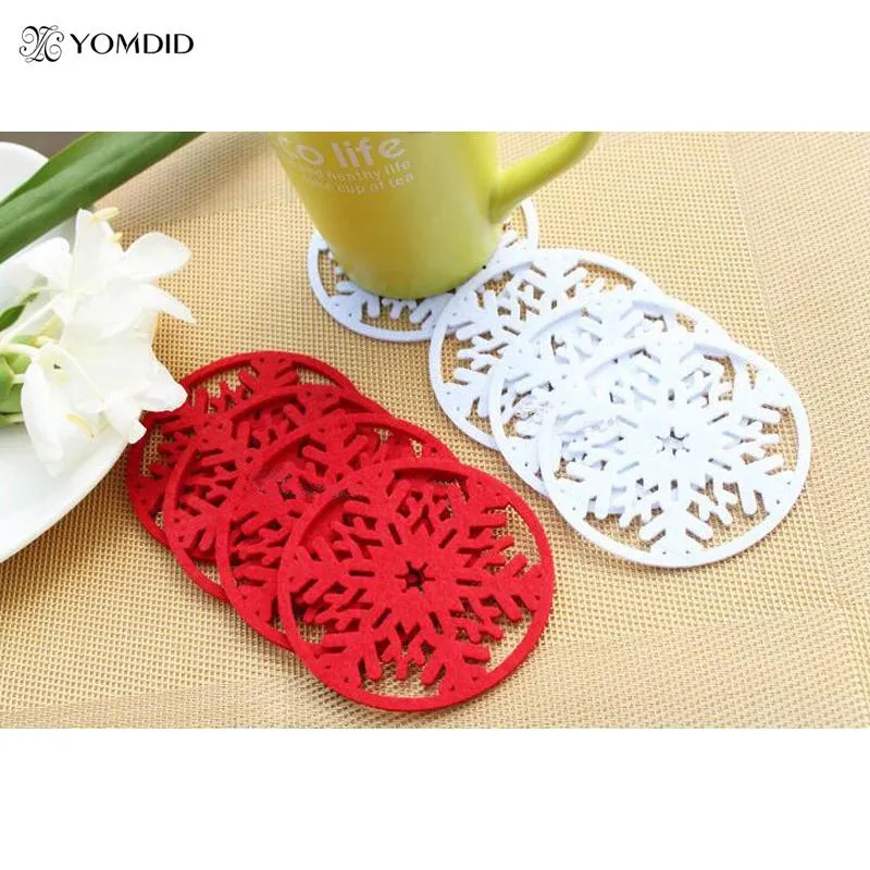 Vente en gros - 10 pcs / lot Snow Coasters Pour la décoration de Noël pour la maison Snowflake Isolation Coasters Table Dcorative