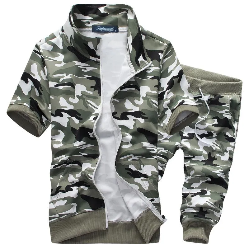 Padrão Novo Verão Camuflagem Camuflagem Sportswear Manga Curta Homens Set Sporting Suit Curto Suéter Calças Definir 3xl Trend