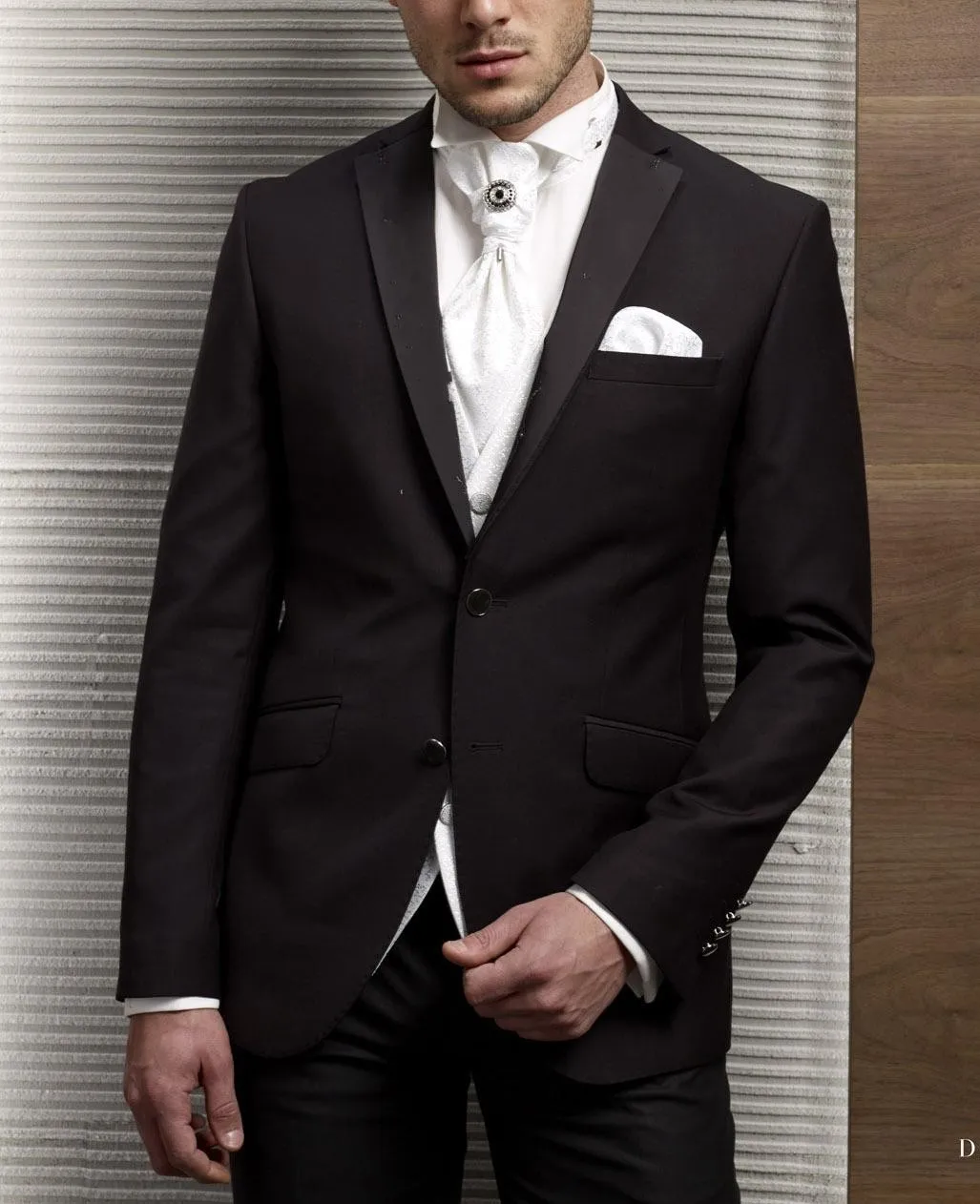 Moda Koyu kahverengi Damat Smokin Çentik Yaka Groomsmen Erkek Gelinlik Adam Ceket Blazer Balo Yemeği 3 Parça Suit (Ceket + Pantolon + Yelek + Kravat) 2