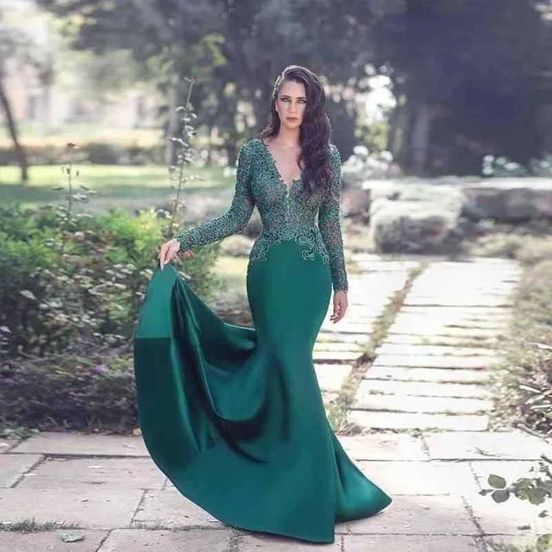 Sexy Emerald Green Mermaid Prom Gowns Long Sleeves Illusion Lace Appliques Beaded Satin Evening Gown Cheap Party Dresses