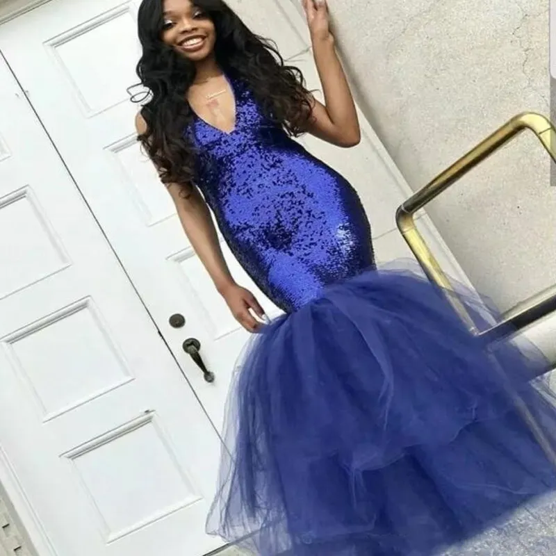 Sexy Black Girl Sekrety Suknie Navy Blue Głębokie Neck Suknie Wieczorowe Tulle Spódnica Vestidos De Fiesta African Mermaid Party Dress