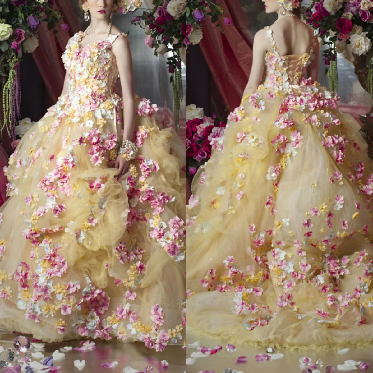 3 dの花のアップリケの花ティアードスカートブライダルボールガウンスイープトレインのフリルのウェディングドレスを持つステラデリベロの黄色いウェディングドレス