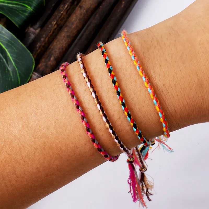 Mode- fait à la main 4 couleurs mélangées coton corde tissé Vsco fille chanceux amitié Bracelet arc-en-ciel Boho cuivre perle cheville pour femmes et filles