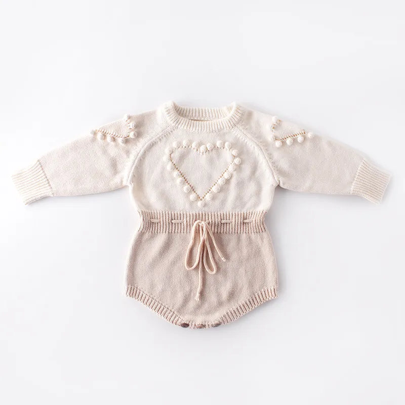 Bébé enfants vêtements de marque tricoté barboteuse à manches longues amour coeur conception barboteuse vêtements 100% coton fille barboteuses chaudes 0-2T