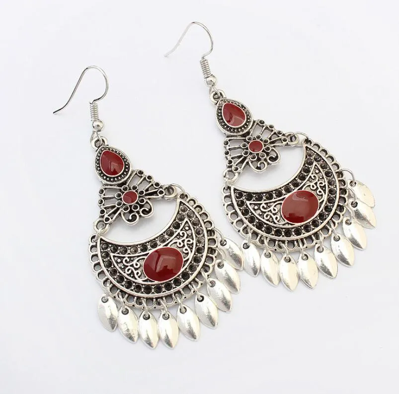 Wholesale- European and American fashion hollow crescent earrings women's style retro earring long alloy leaf pendant