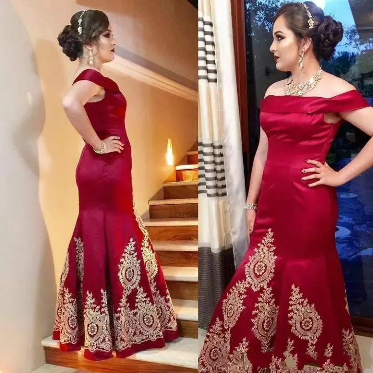 Vestidos vino top con dorado