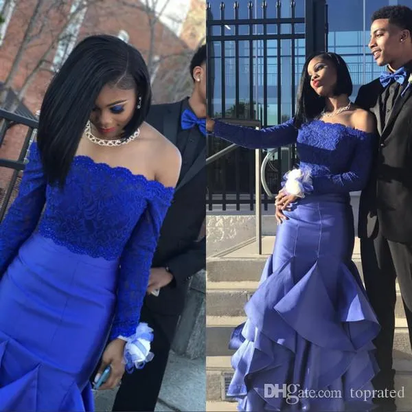 Najnowszy Royal Blue Mermaid Prom sukienki Dwa kawałek z długim rękawem Koronkowa długość wieczorowa Party Suknie Custom Made Off Ramię Ruffles