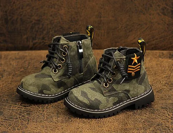 Camouflage Enfants d'hiver Enfants de mode véritable en cuir bottes de neige pour filles garçons chauds chaussures martin chaussures enfants décontractés pour bébé chaussures