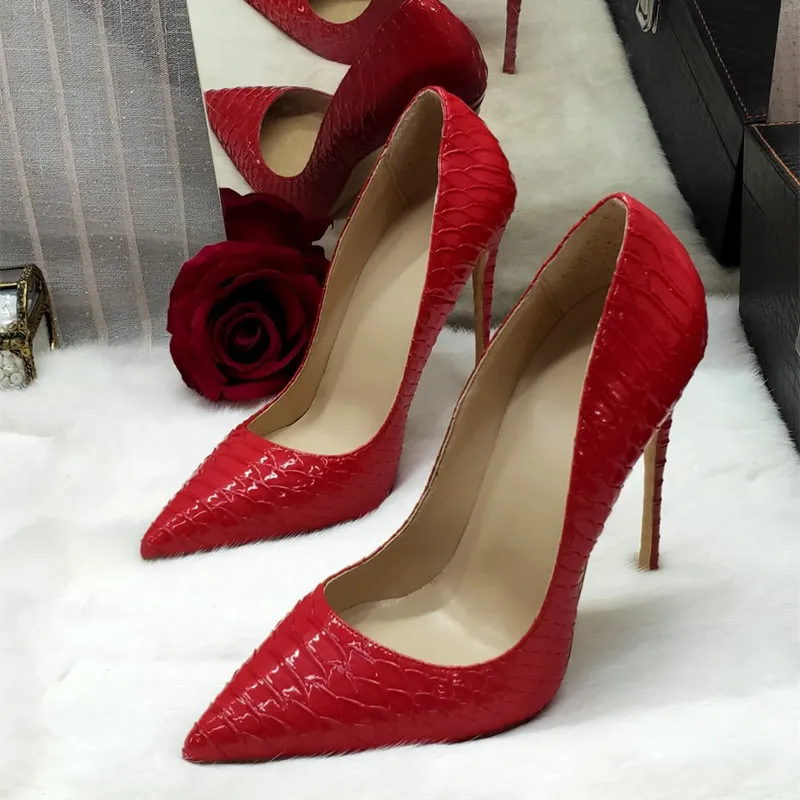 Designer Gratis Frakt Mode Kvinnor Skor Röd Snake Patent Läder Punkt Toe Stiletto Heel High Heels Pumps Brud Bröllop Skor Helt ny