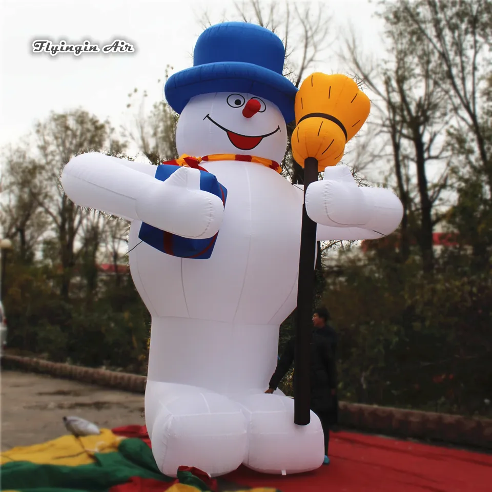Cute Inflatable Snowman Balloon 3m 5m Giant White Funny Friendly Air Blow Up Cartoon Snow Man Replica With Broom For Outdoor Christmas Decoration
