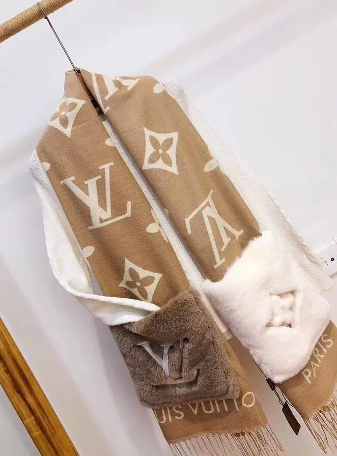 Der neueste Taschen-langer Schal Luxuxmarken Cashmere klassischer Troddel-Entwurfs-Schal-warme und bequeme Weihnachtsgeschenk freie Verschiffen-Größe 200 * 45