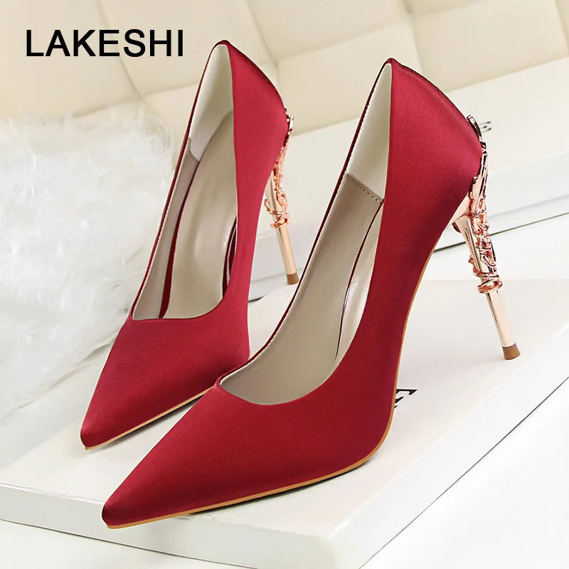 Metal Carved Heels Shoes Women Pumps Solid Elegant High Heels Fashion Wedding Shoes Famale Women Heel Shoes High 10cm9796563
