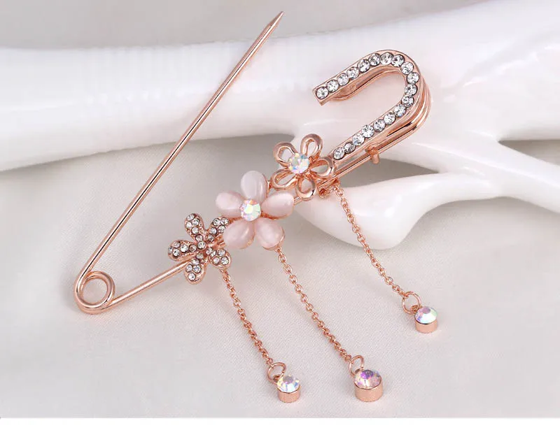 Elegant heart hijab pins From Featured Wholesalers