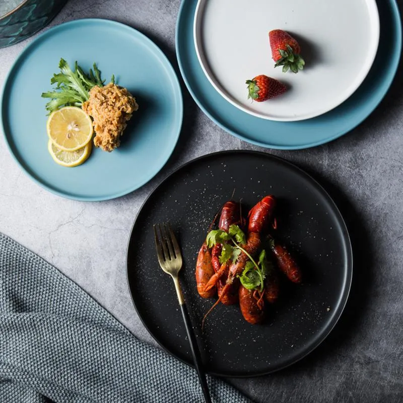 Elegant Ceramic Dinner Plates: Solid Color Round Tableware For