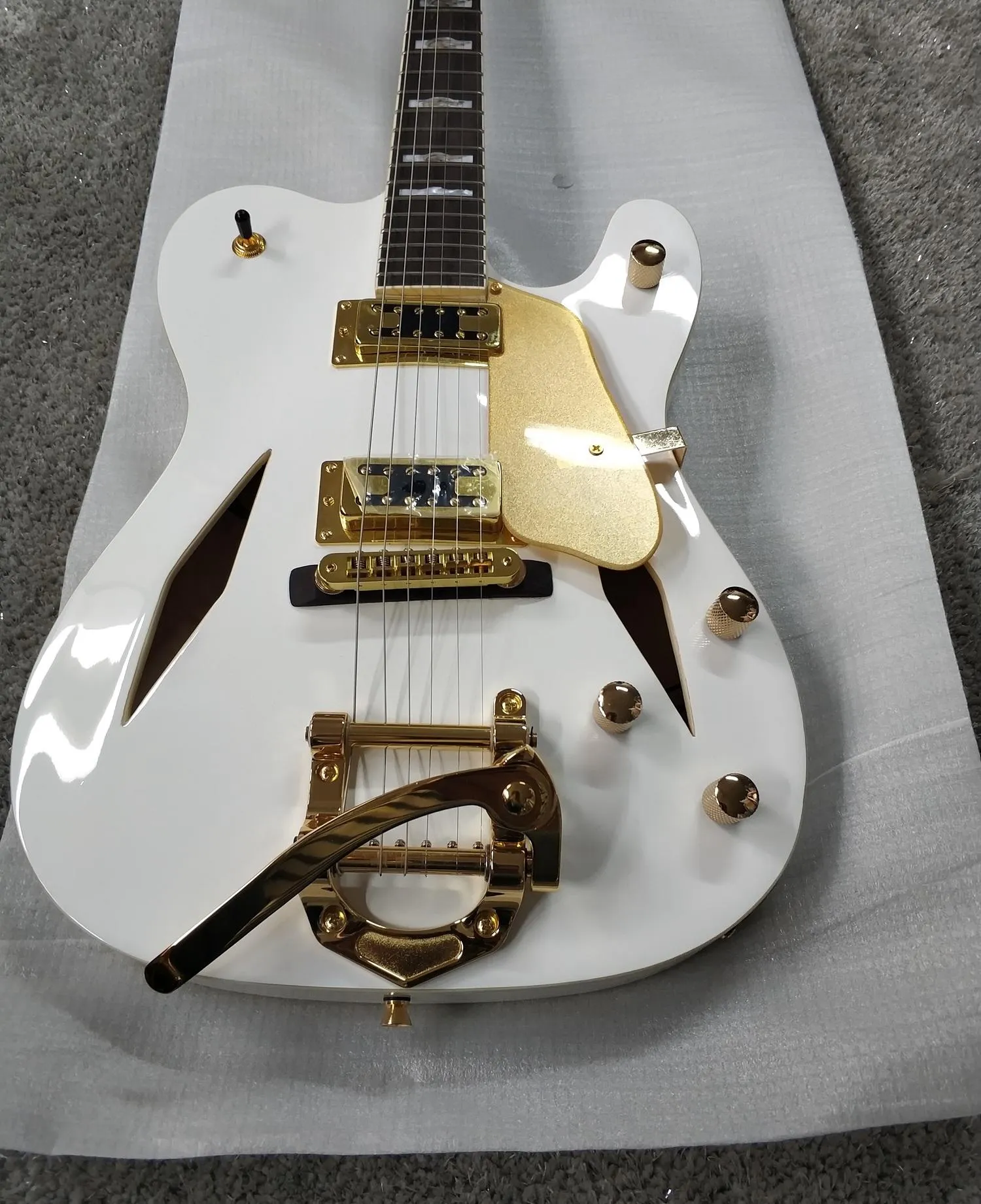 ◆大感謝祭!! Telegretscher White G1G22408 TeleGretscher Paul Waller White Jazz Electric Guitar Semi