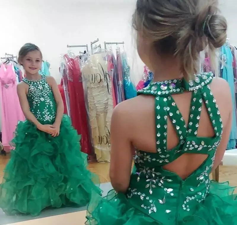 2018 Söta gröna flickor Pageant Dresses Glizta Cupcake Dresses Sequins Pärlade puffy kjol Toddler Girls Pageant -klänningar för Little Kid247z