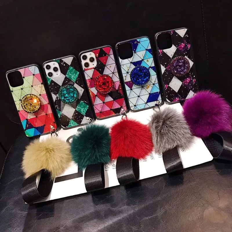 Bling Epoxy Fur Ball Lanyard Standfodral för iPhone 11 Pro Max XS XR X 8 7 6 Samsung S10 Plus S10E Not 9 10 10+ A10 A20 A30 A50 A70 A80 A60