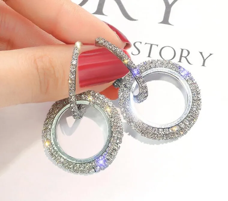 Nuevo diseñador 925 aguja de plata rhinestone círculo cristal de Swarovski pendientes largos temperamento personalidad coreana pendientes salvajes