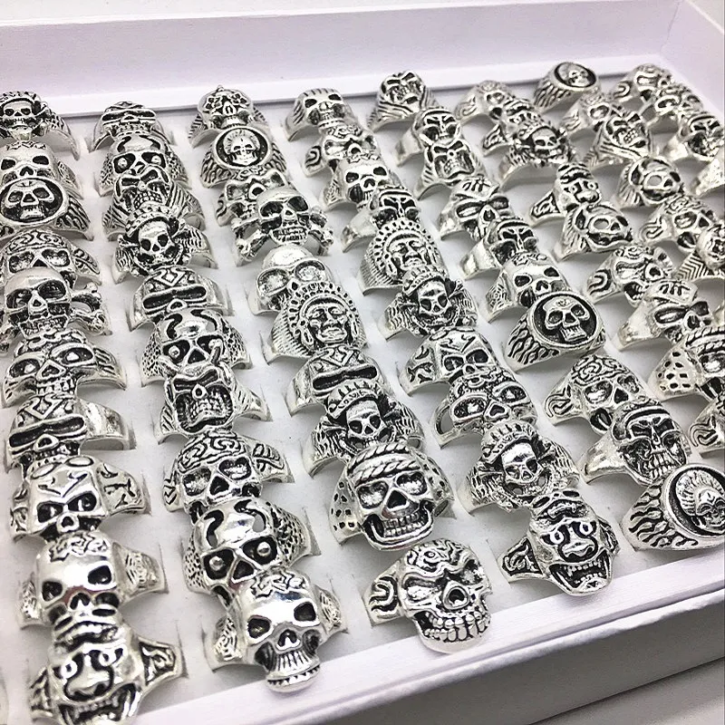 Hele 100 stks Zilver Goud Schedel Ringen Punk Rock Skeleton Ring voor Mannen Vrouwen Mode-sieraden mix stijlen gloednieuwe drop 260I