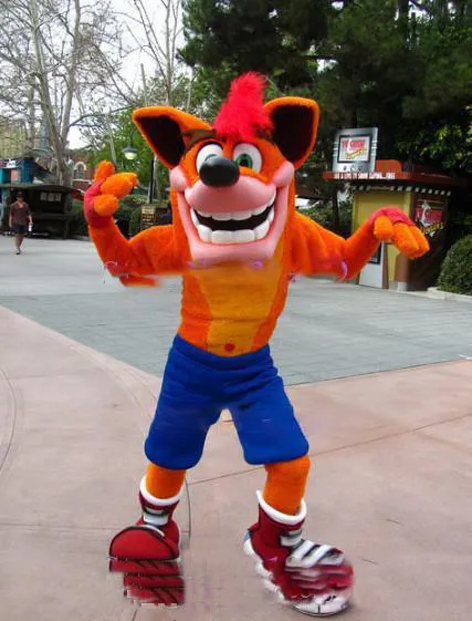 2019 Personagem de Banda Desenhada de alta qualidade Crash Bandicoot Traje Da Mascote Adulto Tamanho Hot Sale Anime Fantasias Carnaval Kits de Vestido Extravagante para o esporte