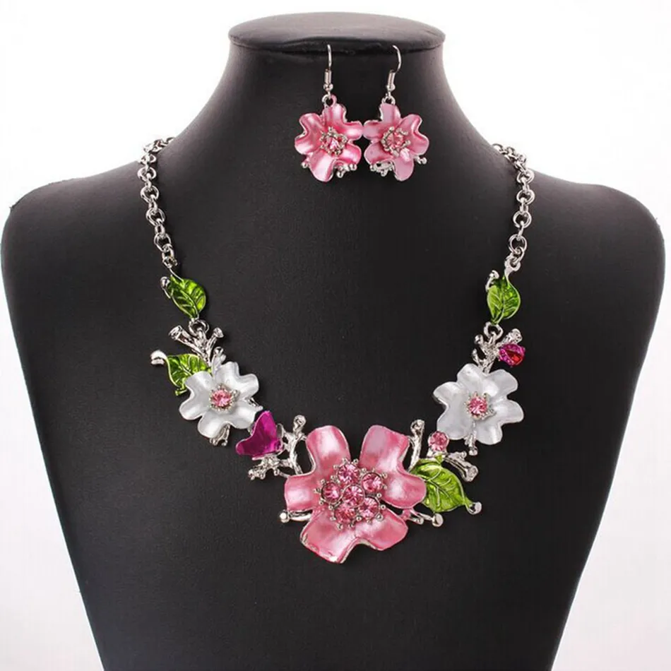 3 Set Europa en Amerika Mode Sweet Temperament Emaille Bloemen met Crystal Kettingen Oorbellen Sets MS Sieraden Gift