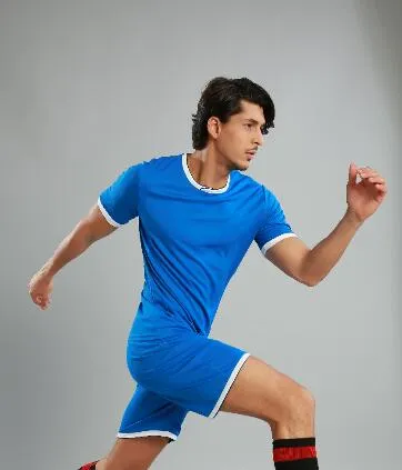 Maillots de football personnalisés bon marché avec short d'entraînement Maillot d'entraînement personnalisé Short d'escompte d'équipe de football yakuda exercice de fitness d'entraînement uniforme de football