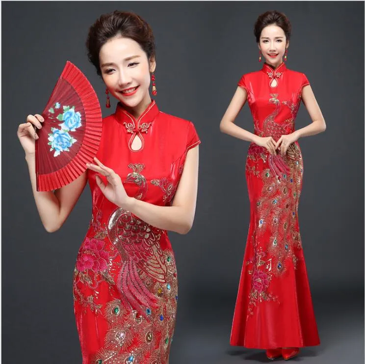 Casamento Estilo Japonês Chinês Vermelho Modificado Corpo Magro Noiva Roupas Elegantes Fishtail Cheongsam Vestido Longo Walking Show Costume