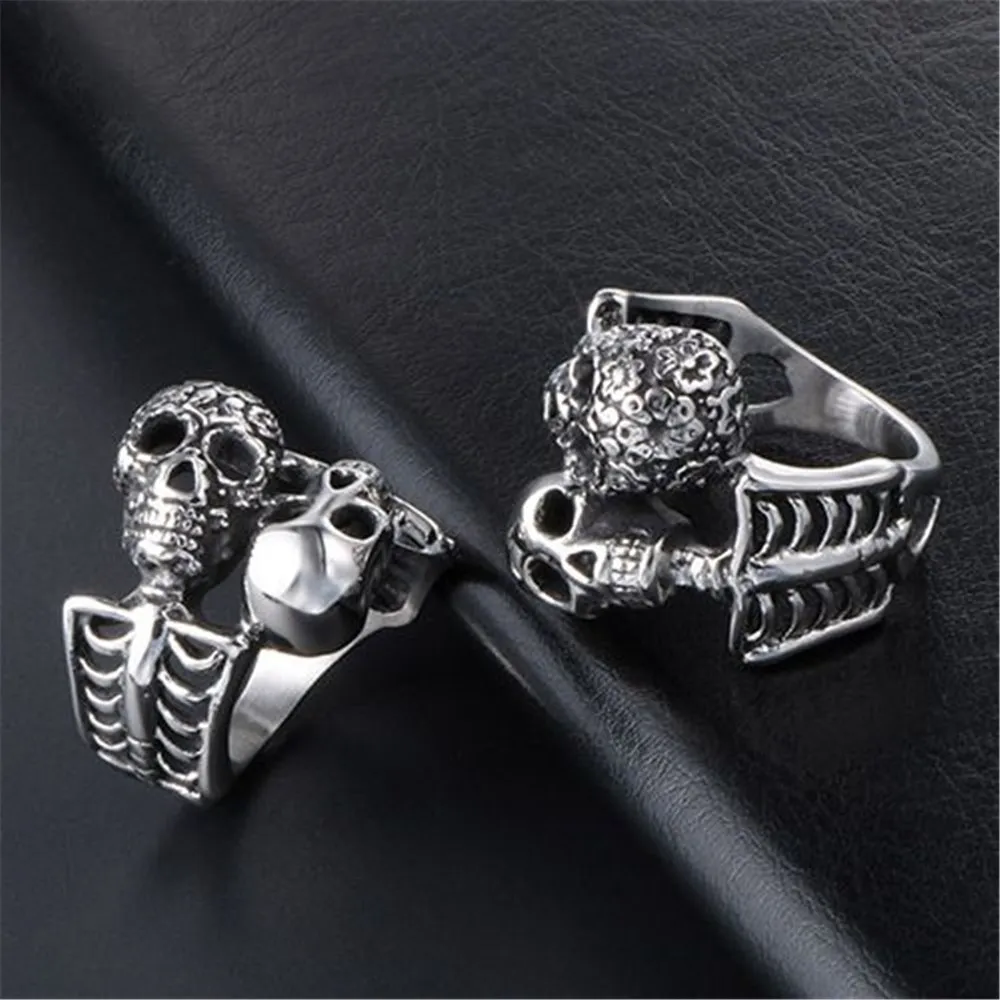 Titanium Steel Vintage Skull Ring Punk Rock Style Men039s Finger Rings Motorbiker Jewelry Halloween Undead Decorations Accessor9240075