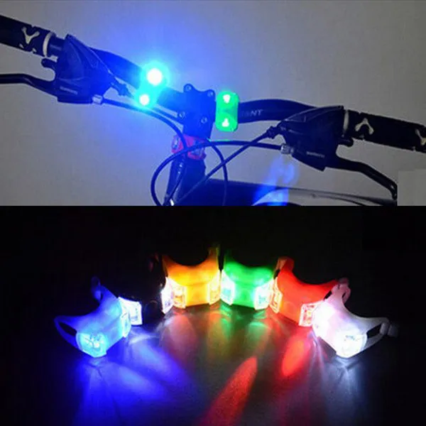 Feux arrière de vélo de montagne 2led sixième génération feux de grenouille de 6 générations lumières en silicone led voyants d'avertissement phare de vélo