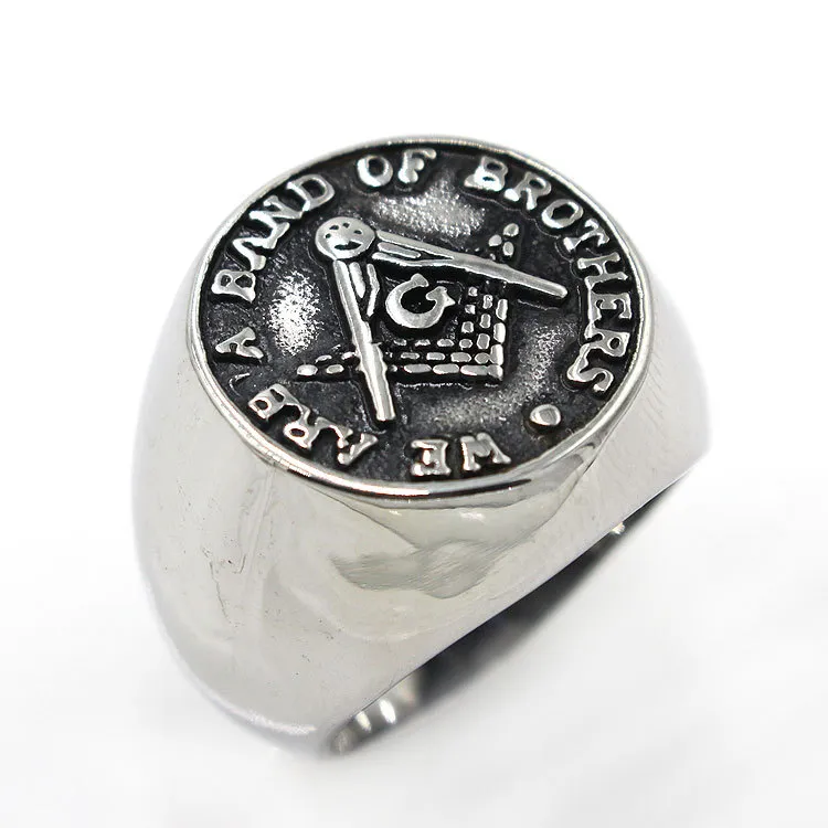 Retro Silver Antique Black Square Compass Rostfritt stål Ring Mäns frimurer Masoniska gåvor Artikelsmycken med ord Vi är ett band av bröder