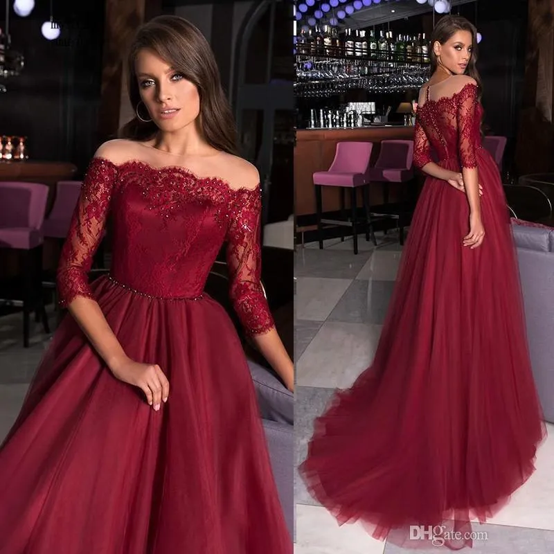 Sexy elegante dunkelrote burgundige Abendkleider von Schulter 3/4 Ärmeln Perlen Spitzen Applikation Eine Linie formelle Kleiderpartykleider Vestidos