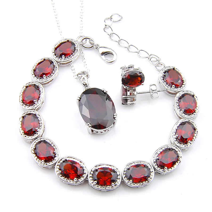 3Pcs Orecchini pendenti con pendenti Set di bracciali Xmas Girt Bordo decorativo ovale Gemme di granato rosso Collane in argento 925 Set di fidanzamento di nozze