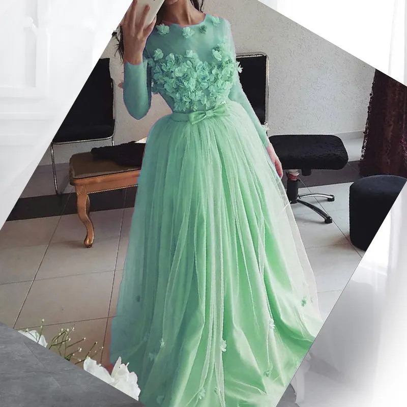 Elegant Multi-Color Lace Applique A-Line Flower Prom Dress with Long Sleeves and Sashes for Women's Evening Parties.