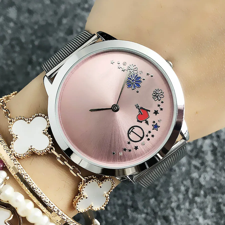 ファッションブランド腕時計女性用メンズフラワースタイルスチールメタルバンドクォーツ時計 TOM 27