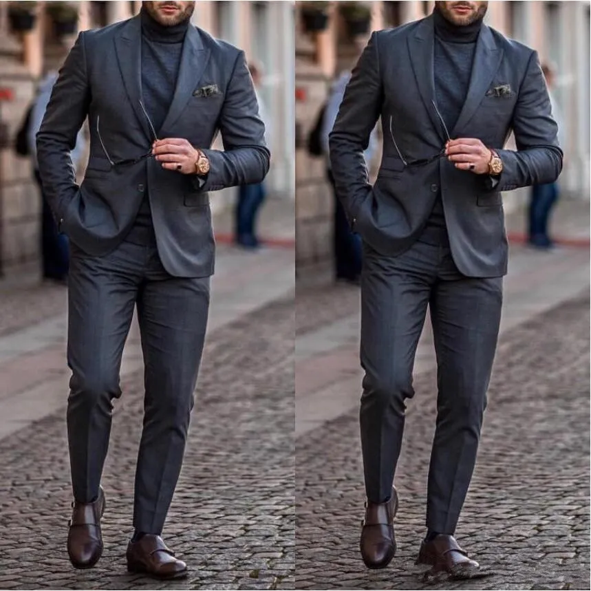 2019 Smoking da sposa grigio scuro primaverile con risvolto a punta Abiti formali da uomo Smoking da sposo Groomsman Wear Custom Made (giacca + pantaloni)