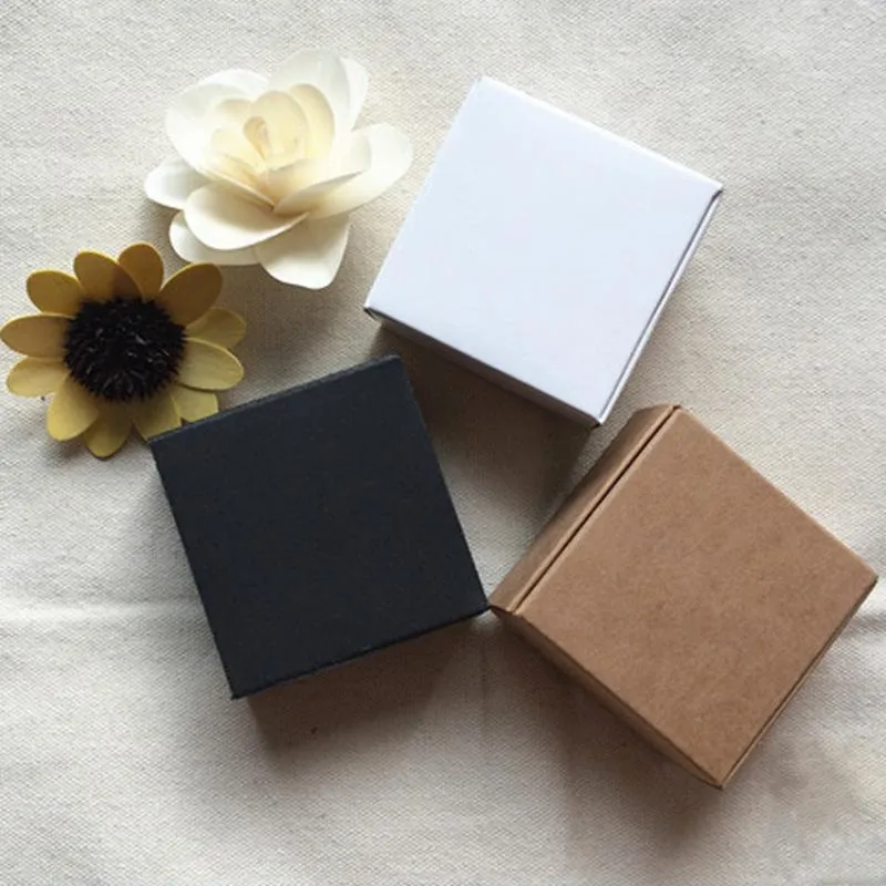 17 dimensioni Scatola di cartone per sapone bianco vuoto, scatola di carta per gioielli marrone, piccola scatola artigianale di carta kraft nera, scatole per confezioni regalo di caramelle 5 pezzi