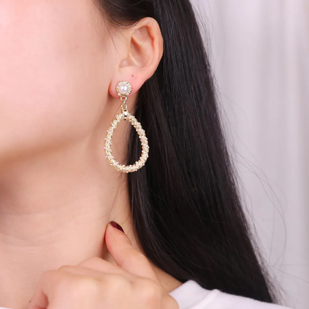 Atmospheric Ladies Earrings Geometric Shape Pearl Winding Female S925 Silver Needle Women