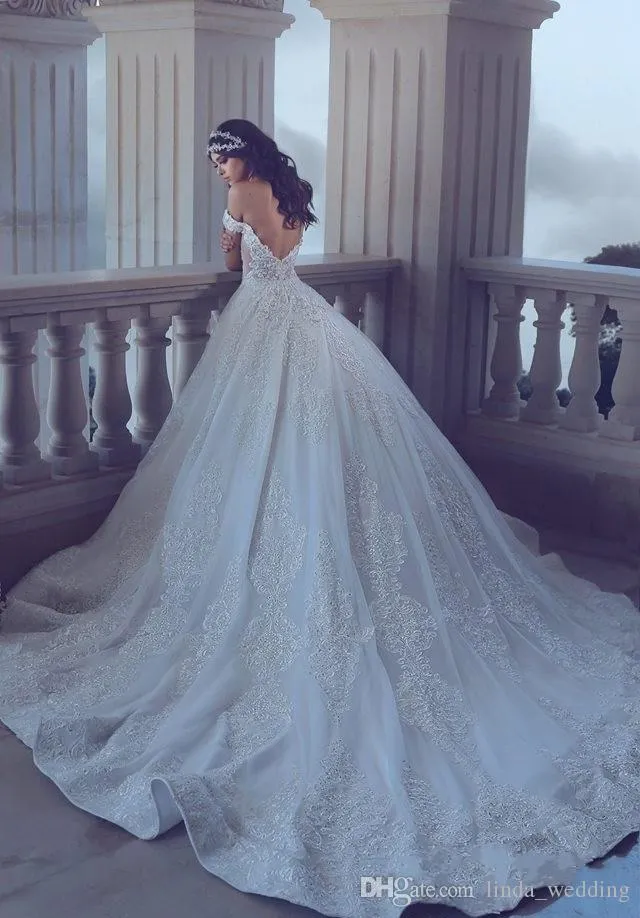 dubai princess wedding dress Filipino designer Ezra Santos creates Sheikha Mahra's wedding dress in seven days