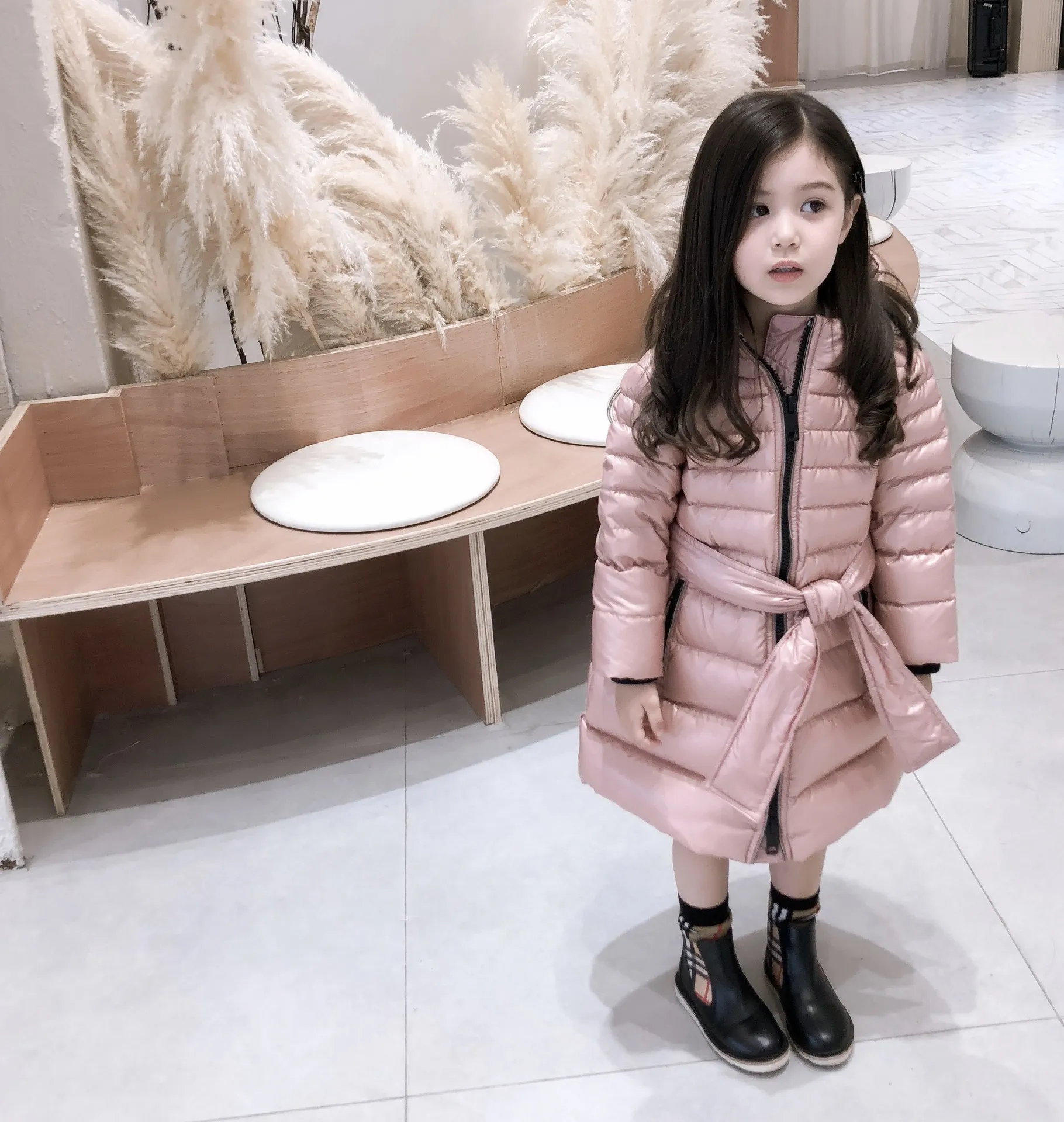 Children Winter Warm White Duck Down Jackets Mum Girls Parent Child Outfits  Waterproof Clothes Hooded Long Winter Coats For Kids Parka From Freda6825,  $73.85