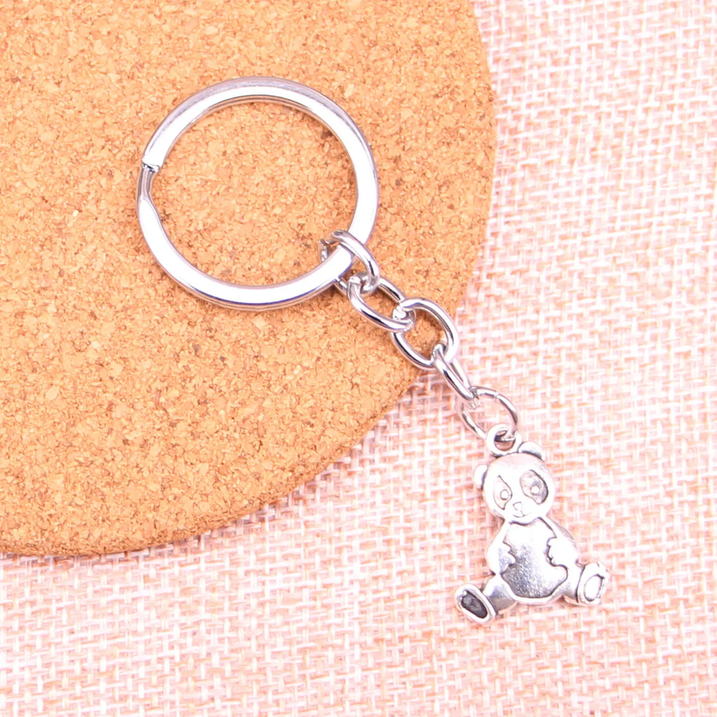 23*18mm panda bear KeyChain, New Fashion Handmade Metal Keychain Party Gift Dropship Jewellery