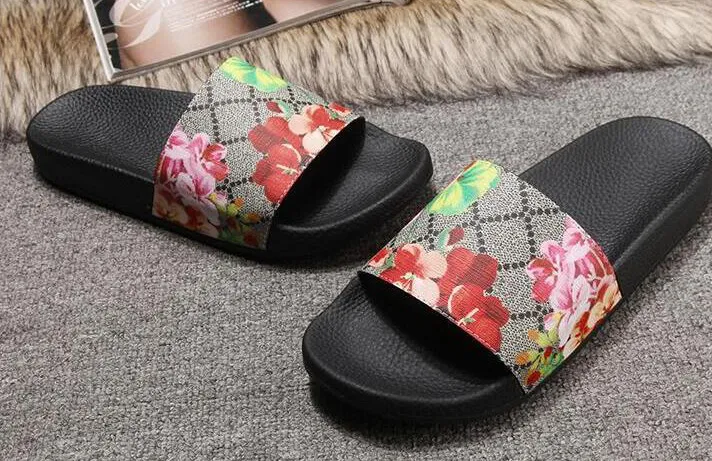 Europ Luxury Slide Summer Fashion Wide Flat Slippery With Thick Sandals Men Women Designer Shoes Flip Flops Slipper 36-45