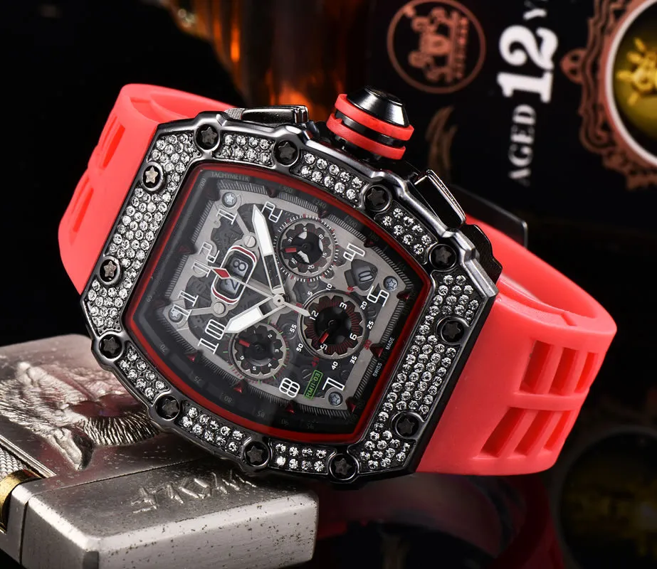 2020 Mens Fashion Sport Watch Shinning Watches Stainless Steel Diamond Iced Watch All Dial Work Chronograph Rubber Strap R-male Clock