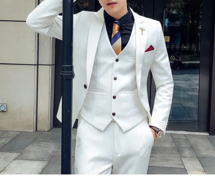 All Loved One Button Handsome Groomsmen Peak Lapel Groom Tuxedos Men Suits Wedding / Prom Best Man Blazer (kurtka + spodnie + kamizelka + krawat) W03