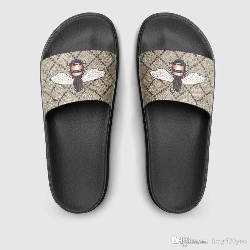 Slippers Gucci beige maat 36 EU in Rubber - 41483706