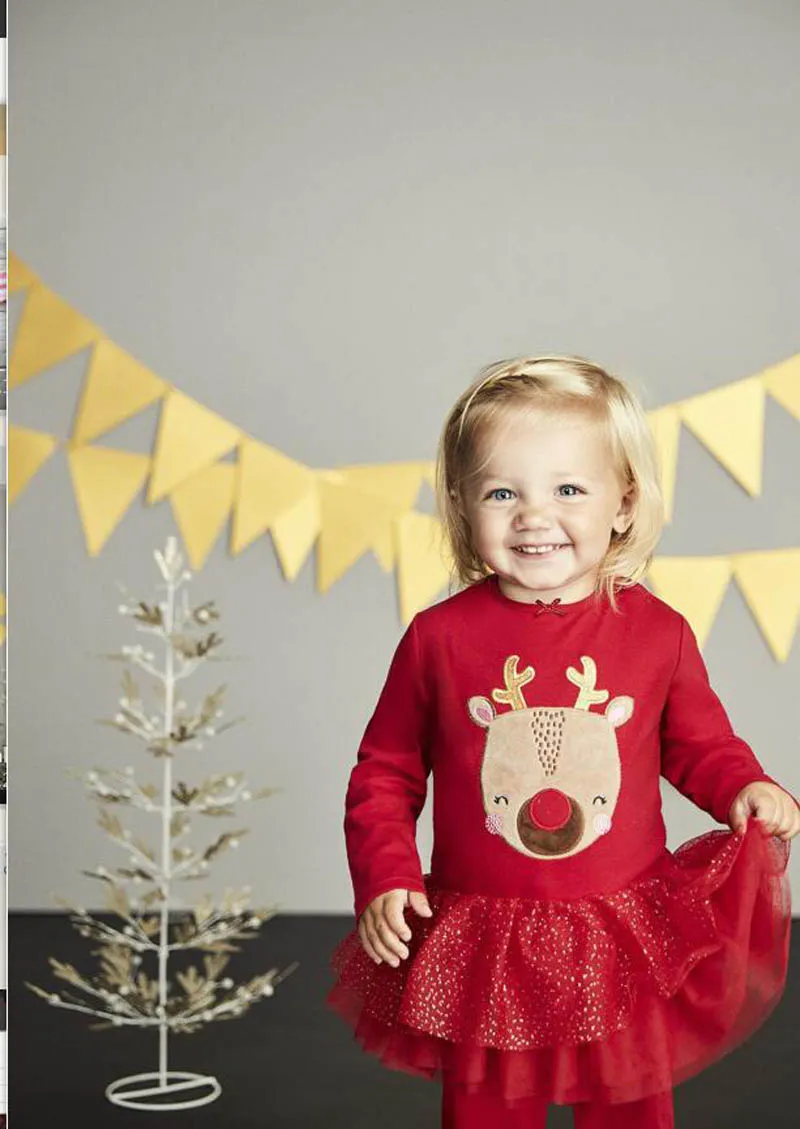 Le Ragazze Del Vestito Dal Merletto Di Natale Vestono I Vestiti