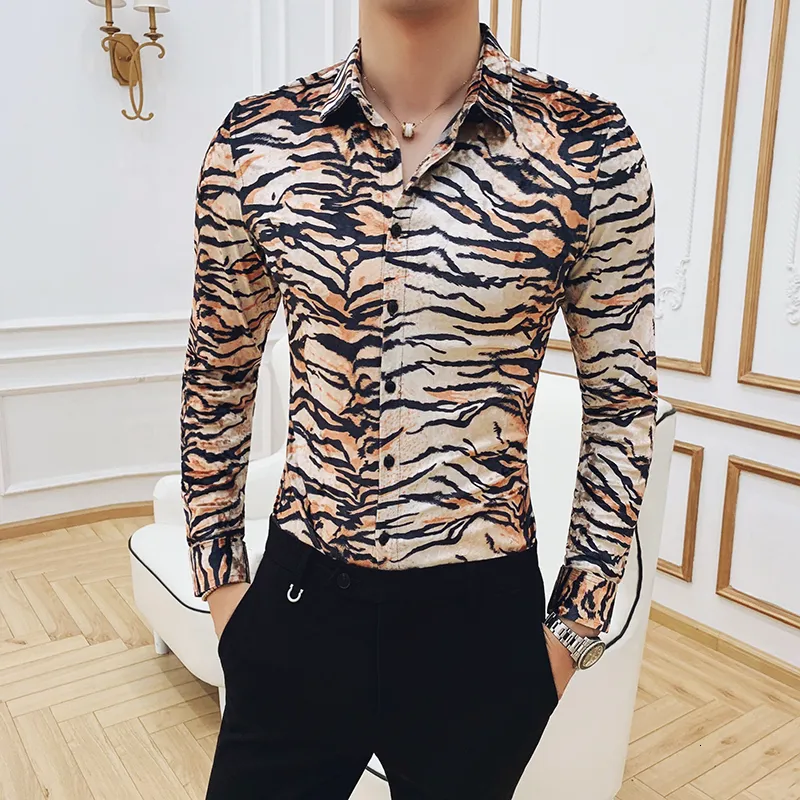 Robe Chemises imprimé animal Leopard manches longues Slim Fit Shirt Men Social Keep Shirts chauds de la personnalité