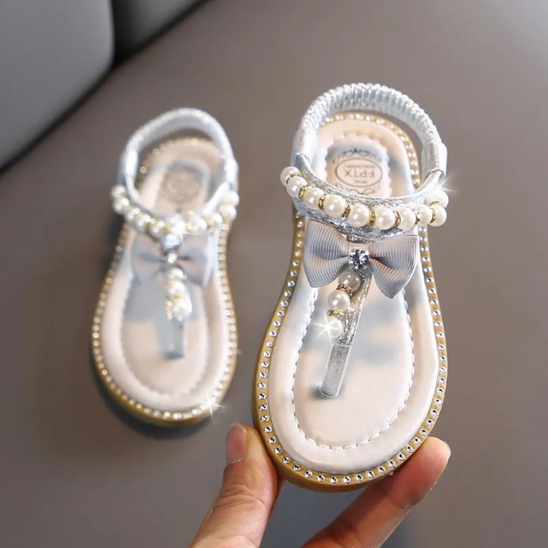 Sandalias de niña 2025 2020