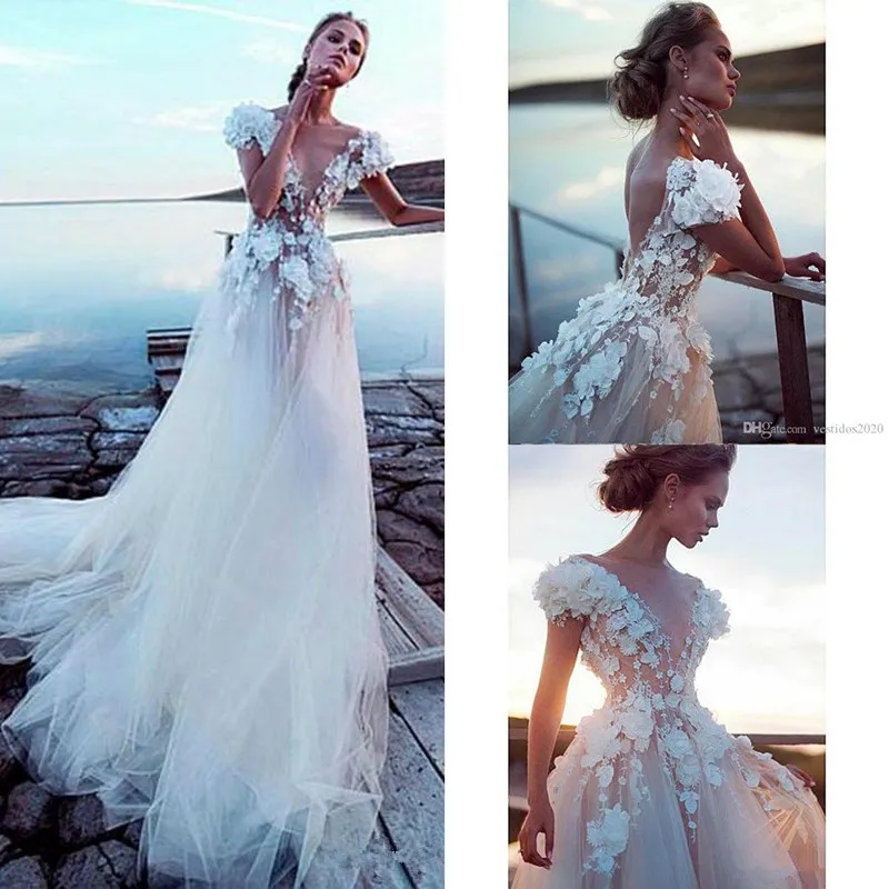 2020 do casamento de praia Vestidos A Cap vestido floral linha V Neck Lace 3D apliques Bohemian casamento luva Trem da varredura Boho Vestidos De Novia 753